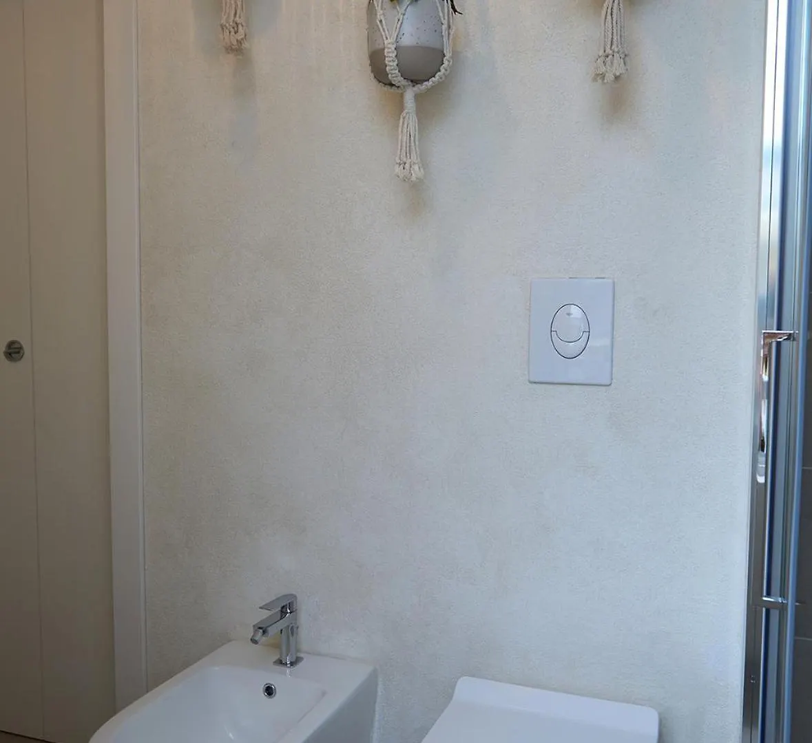 La Casa Di Joseph - Homy Milano Apartment 0*, Milan